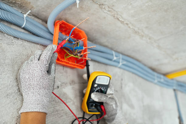 Best Affordable Emergency Electrician  in Tomahawk, WI